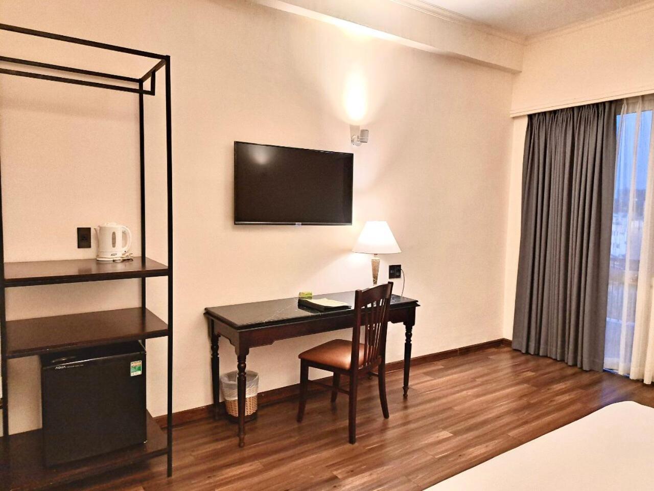Liberty 2 Hotel Ho Chi Minh-stad Buitenkant foto