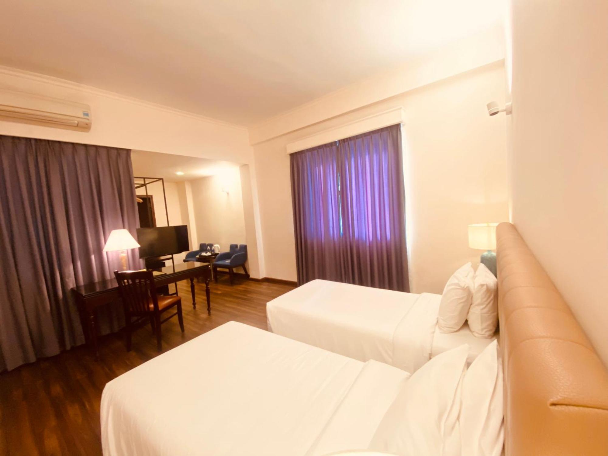 Liberty 2 Hotel Ho Chi Minh-stad Buitenkant foto