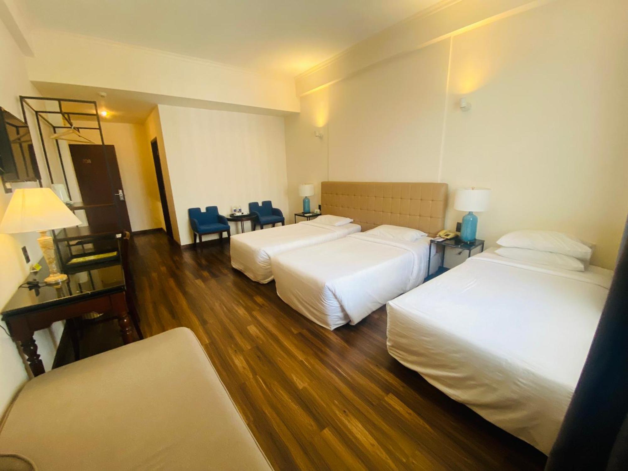 Liberty 2 Hotel Ho Chi Minh-stad Buitenkant foto