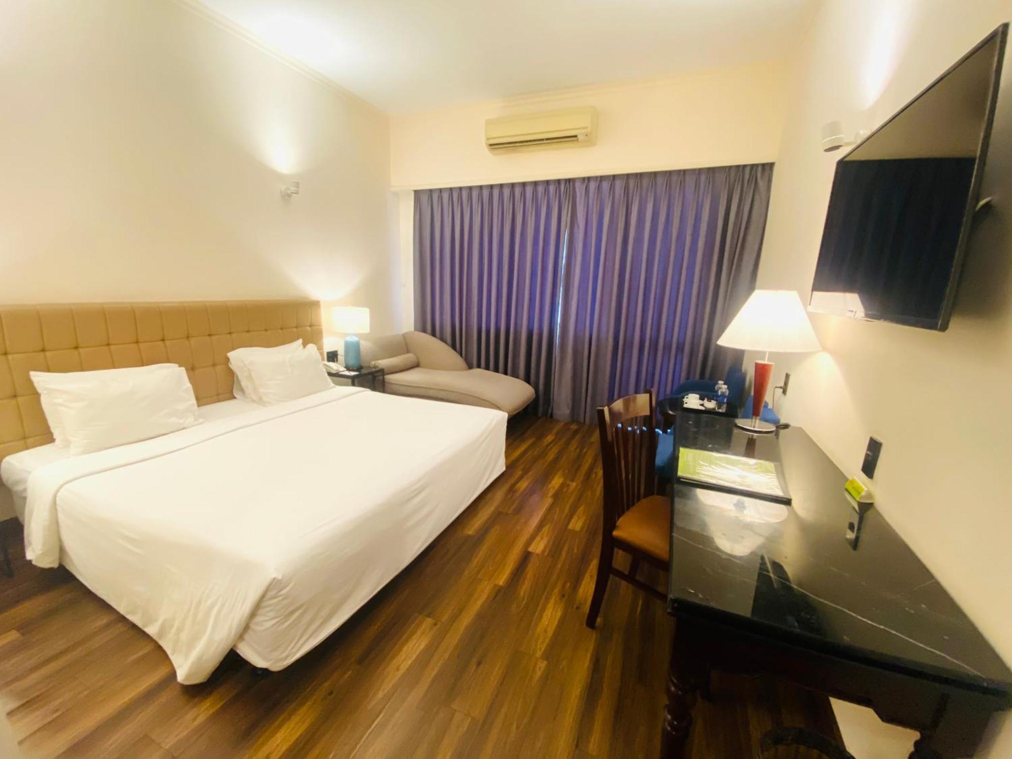 Liberty 2 Hotel Ho Chi Minh-stad Buitenkant foto